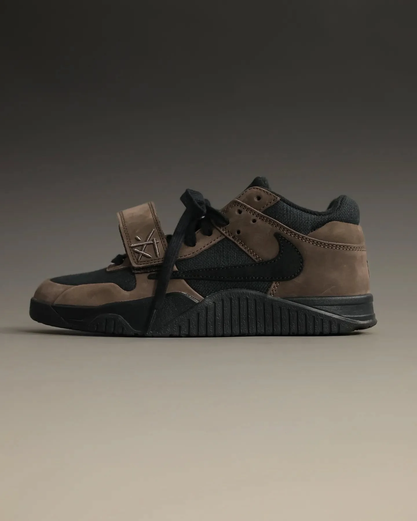 Travis Scott x Jordan Jumpman Jack 'Mocha' | Epsilon Magazine